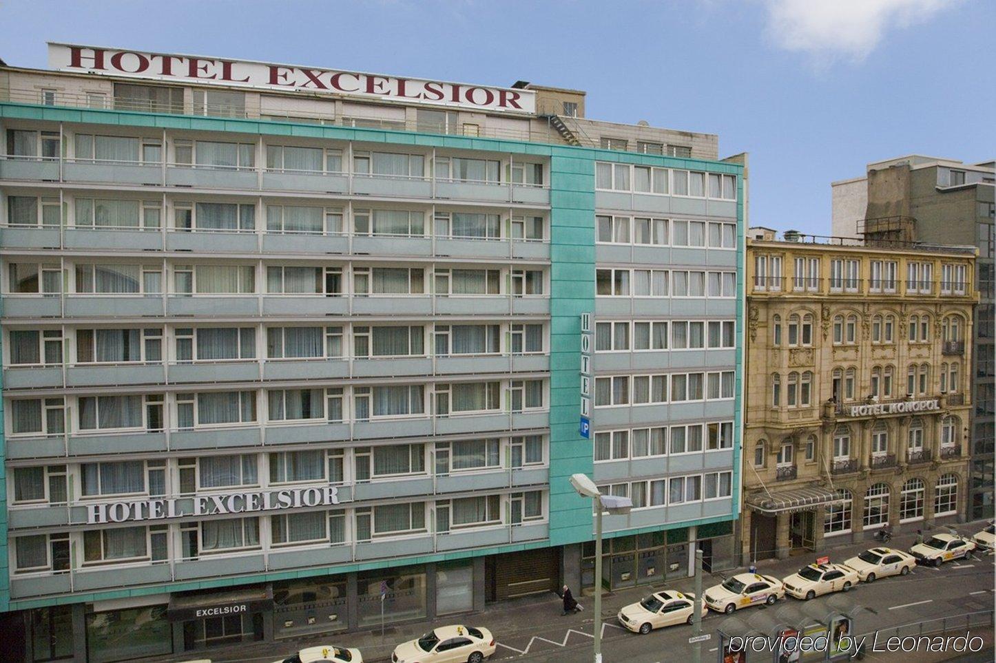 Hotel Excelsior - Central Station Frankfurt pe Main Exterior foto