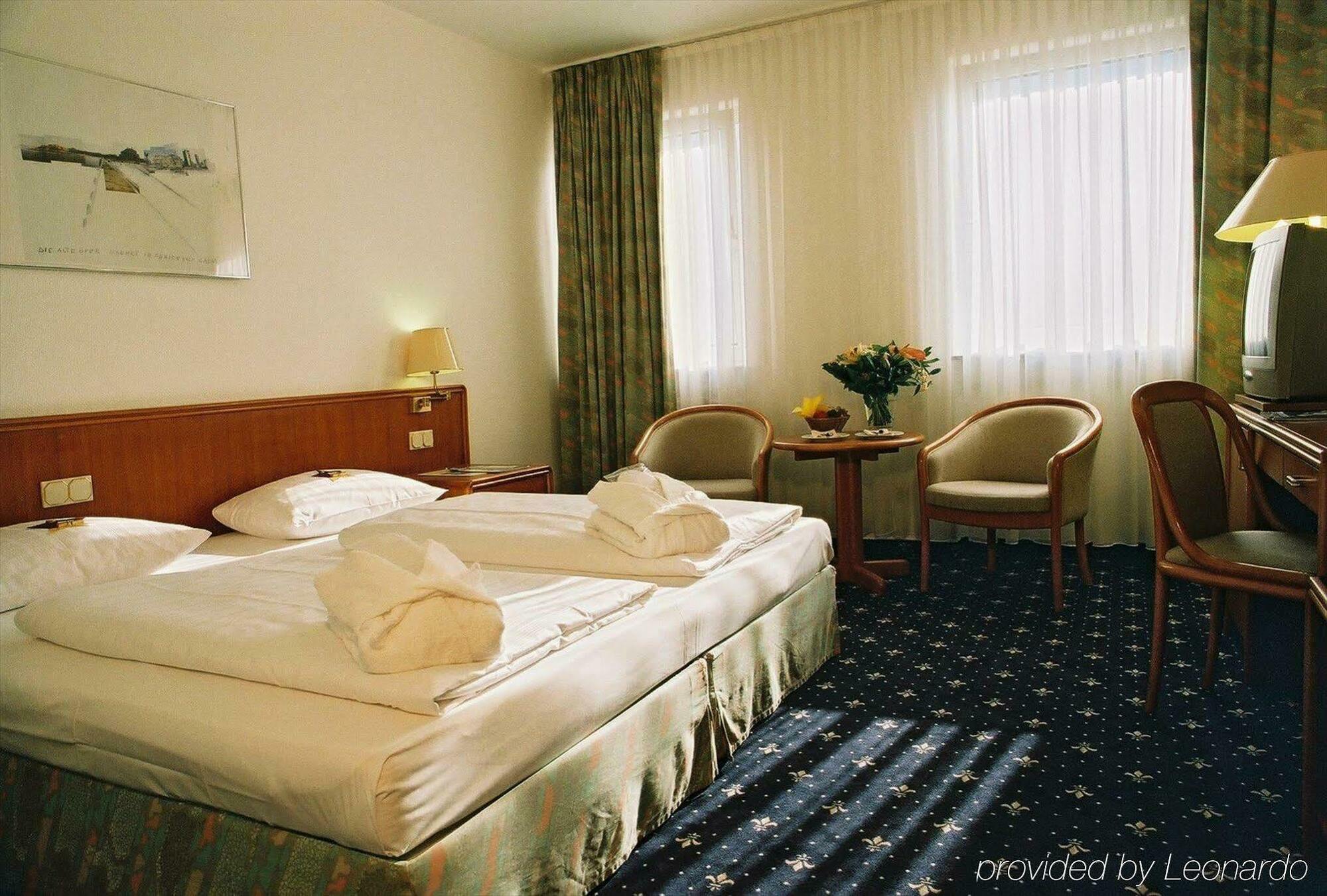 Hotel Excelsior - Central Station Frankfurt pe Main Cameră foto